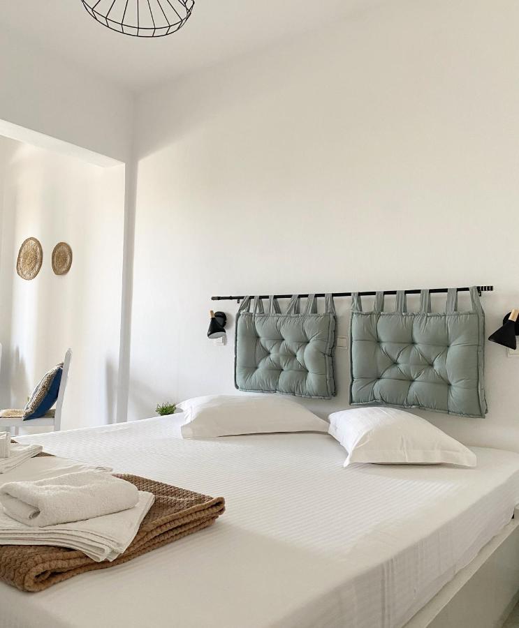 Fikas Hotel Naxos City Exterior foto