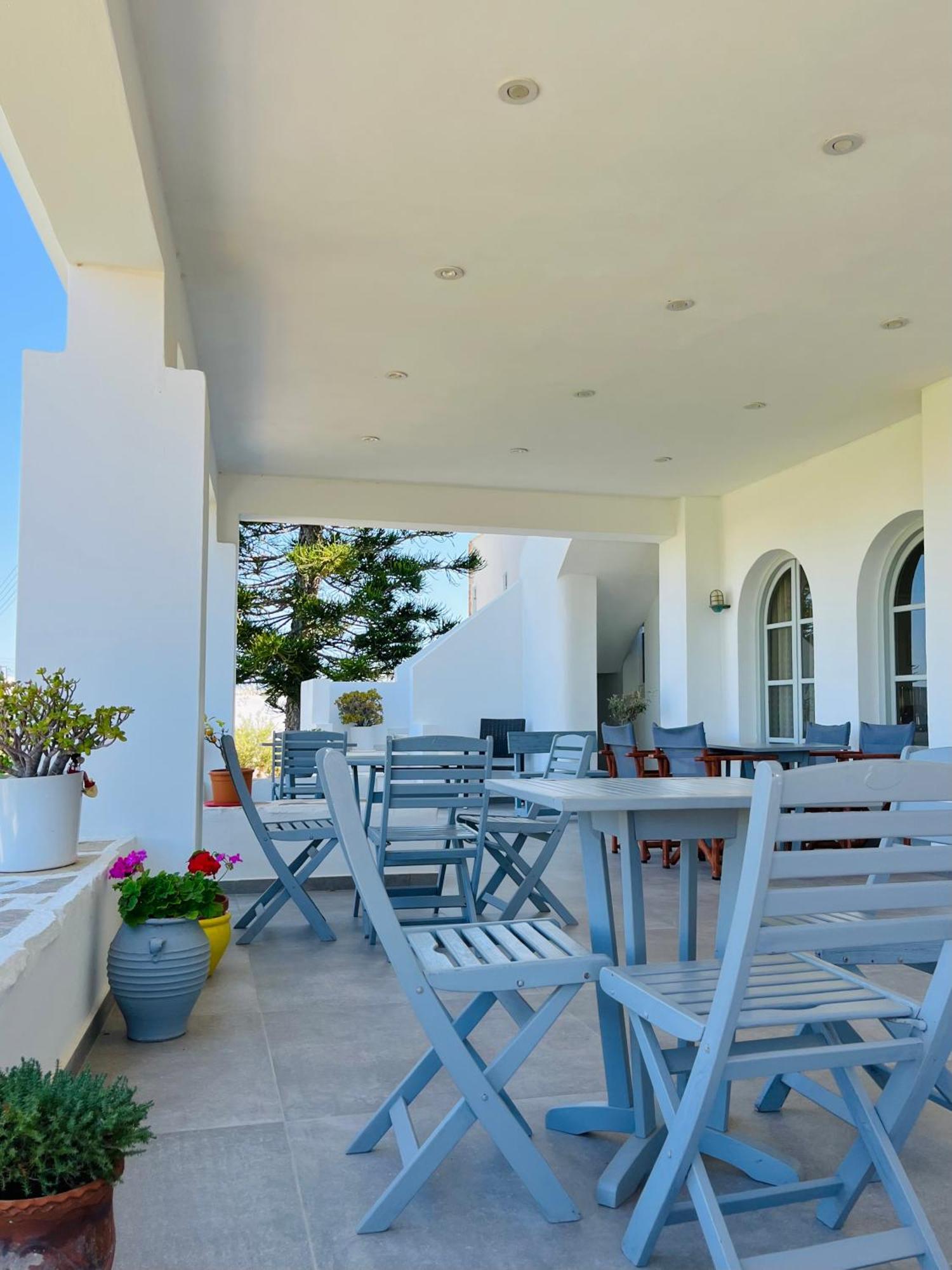 Fikas Hotel Naxos City Exterior foto